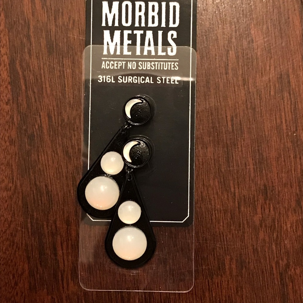 2 gauge earrings